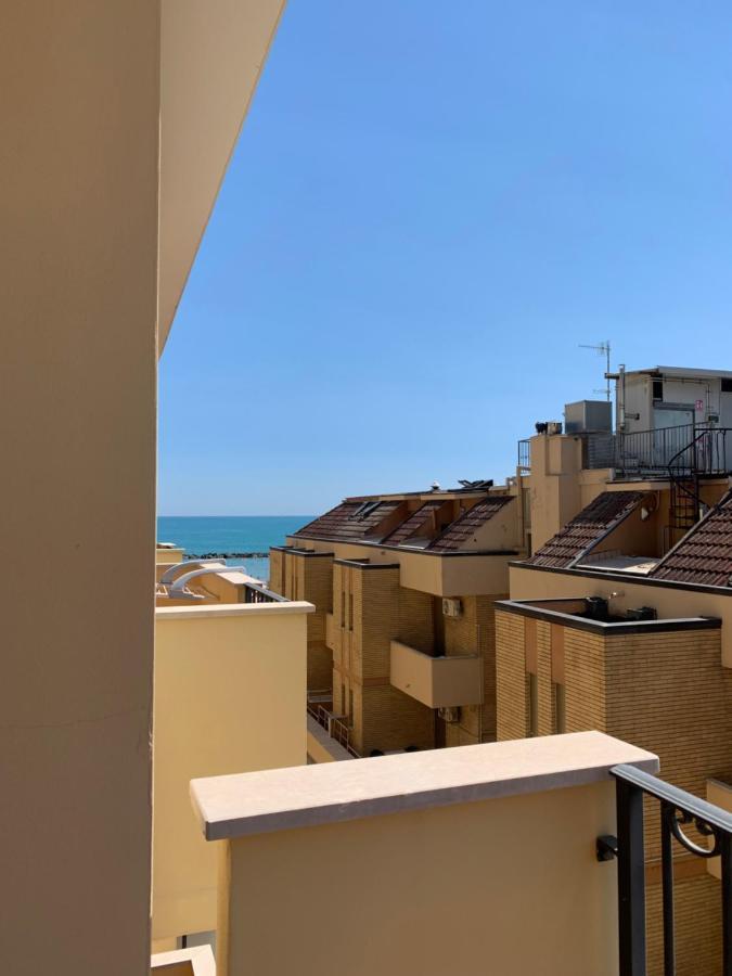 Hotel Bahia San Benedetto del Tronto Esterno foto