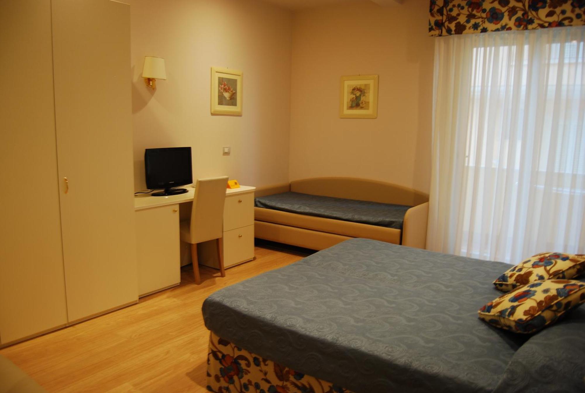 Hotel Bahia San Benedetto del Tronto Esterno foto