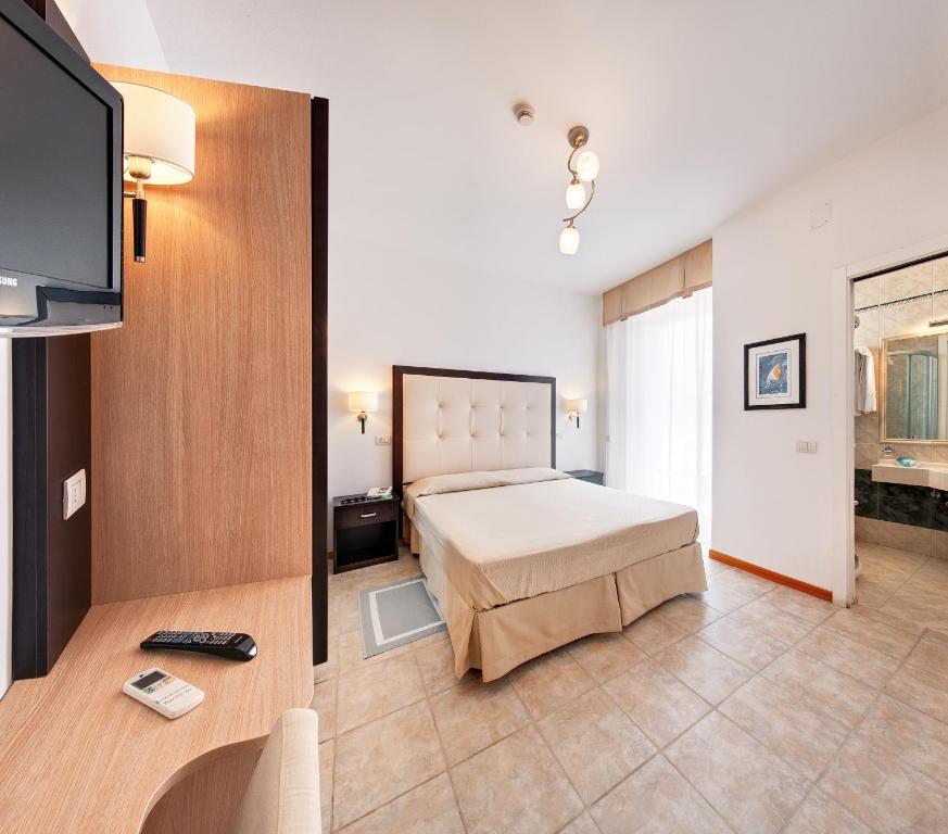 Hotel Bahia San Benedetto del Tronto Esterno foto